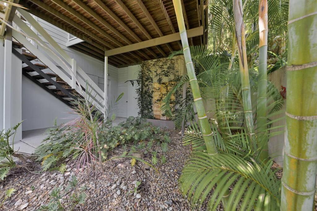 Holiday home 3br1.5ba Family Haven W Parking